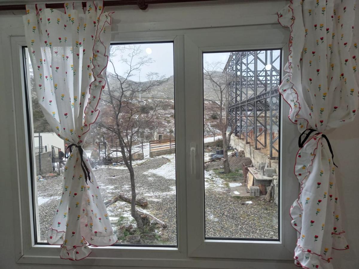 Hostel Comunidad Ushuaia Ngoại thất bức ảnh
