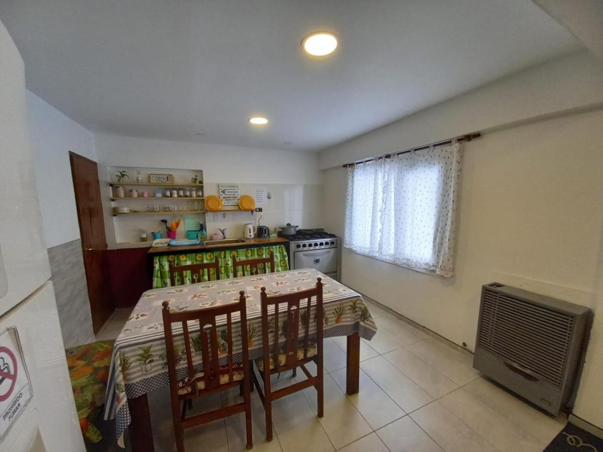 Hostel Comunidad Ushuaia Ngoại thất bức ảnh