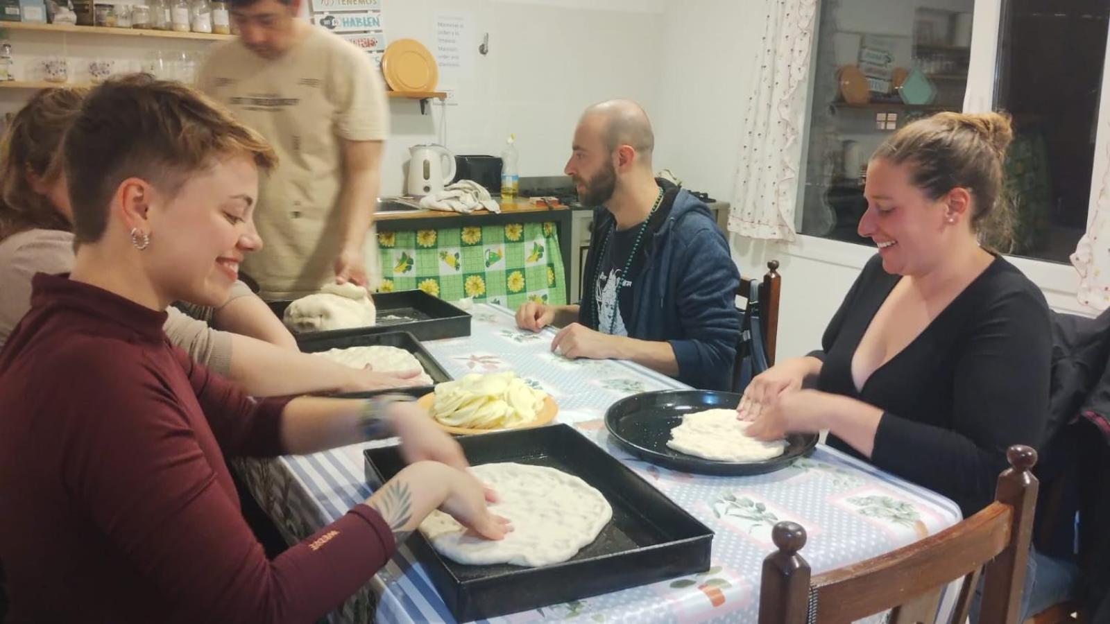 Hostel Comunidad Ushuaia Ngoại thất bức ảnh